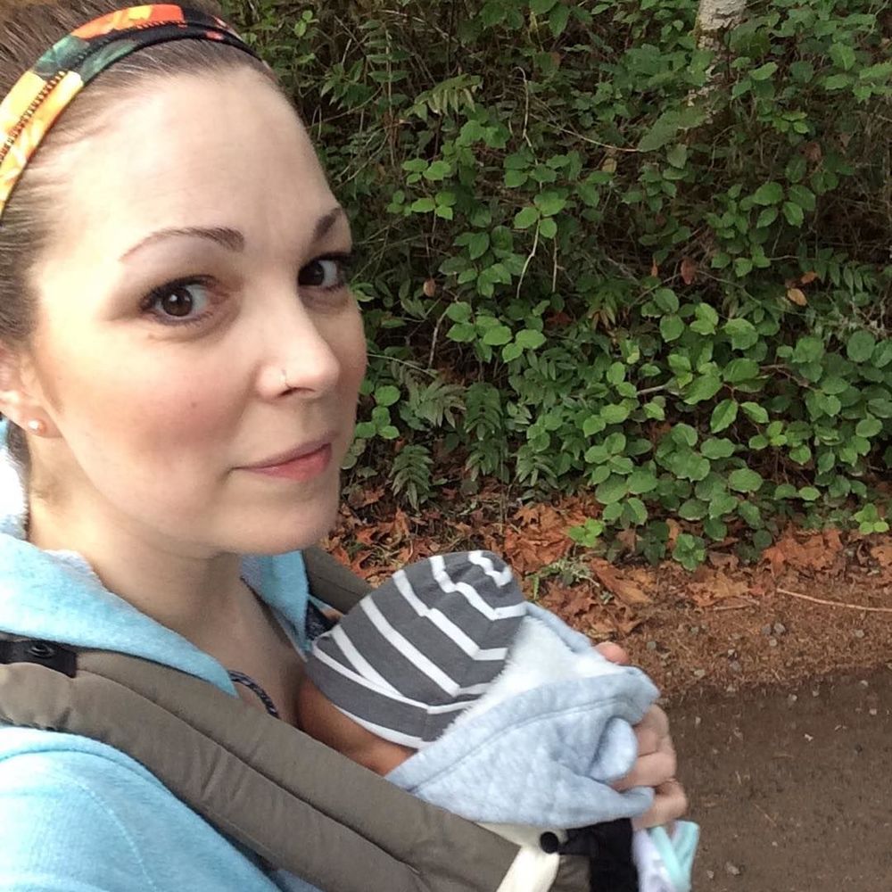 Meet your Posher, Lenora